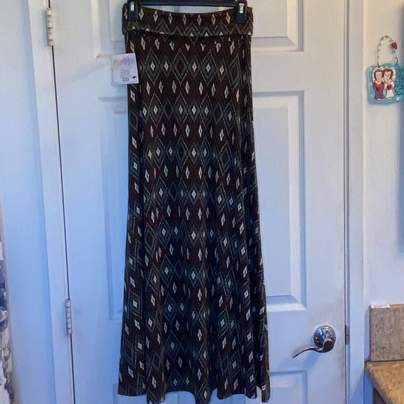 LuLaRoe Maxi Skirt - Picture 2 of 2